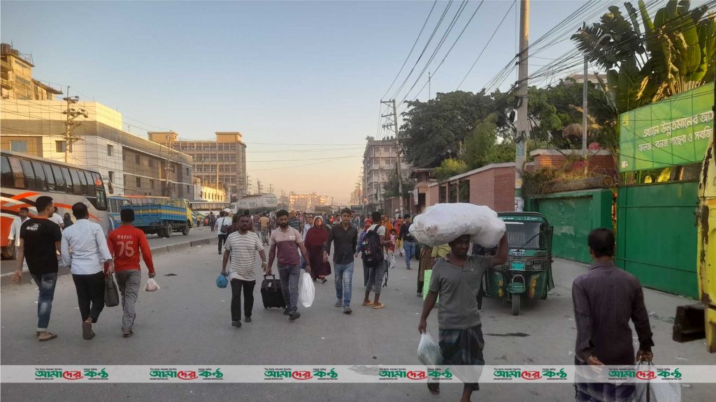 ৫৩ ঘন্টা পর অবরোধ প্রত্যাহার ফের অচল ঢাকা-ময়মনসিংহ মহাসড়ক